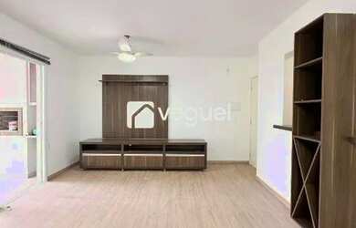 Imagem: O apartamento possui 3 Dormitórios, 2 Banheiros, 2 Vagas na