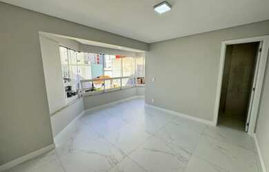 Imagem 4: Apartamento todo reformado no Centro de Balneário Camboriú/SC, com 3 quarto e 1 vaga