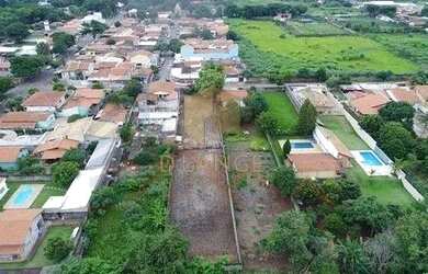 Imagem: O terreno à venda possui 1552m² de Área e está localizado