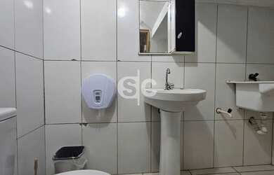 Imagem 3: Angar - Galeria Meurer - Camboriú