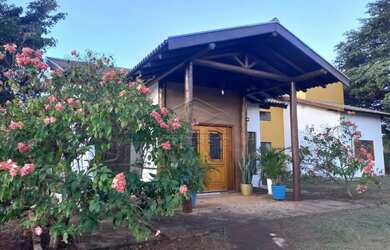 Imagem 4: Excelente casa em condomínio fechado, estilo chácaras conforto, privacidade...