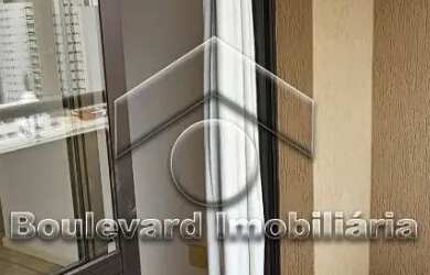 Imagem: O apartamento possui 1 Dormitório, 1 Banheiro, 1 Vaga na garagem