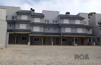 Imagem: A casa em condomínio possui 4 Dormitórios, 4 Banheiros, 3