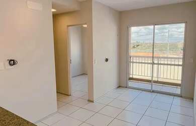 Imagem: O apartamento possui 2 Dormitórios, 2 Banheiros, 1 Vaga na