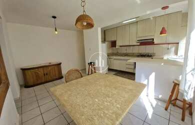 Imagem: O apartamento possui 3 Dormitórios, 1 Banheiro, 59m² de Área