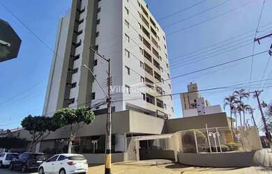 Imagem: O apartamento possui 3 Dormitórios, 2 Banheiros, 1 Vaga na