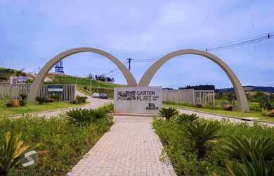 Imagem: O terreno possui 448m² de Área e está localizado em Canudos