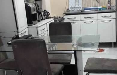 Imagem: A casa possui 1 Dormitório, 1 Banheiro e 100m² de Área e