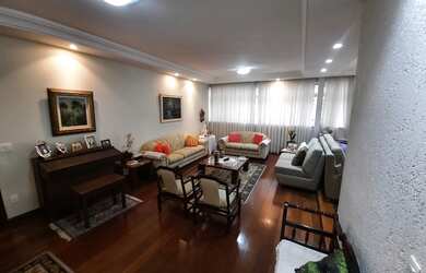 Imagem: O apartamento possui 4 Dormitórios, 4 Banheiros, 2 Vagas na