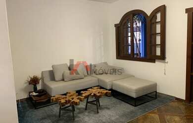 Imagem: O depósito possui 350m² de Área e está localizado em Santo