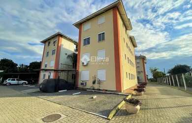 Imagem: O apartamento possui 2 Dormitórios, 1 Banheiro, 1 Vaga na garagem