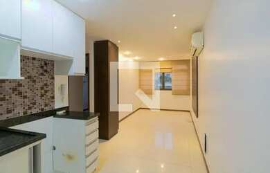 Imagem: O apartamento possui 2 Dormitórios, 2 Banheiros e 50m² de