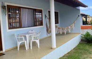 Imagem: A casa possui 3 Dormitórios, 5 Vagas na garagem e está localizado