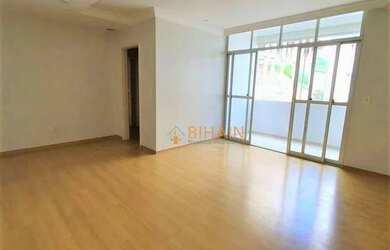 Imagem: O apartamento possui 2 Dormitórios, 2 Banheiros, 2 Vagas na