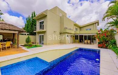 Imagem: A casa em condomínio possui 3 Dormitórios, 5 Banheiros, 4