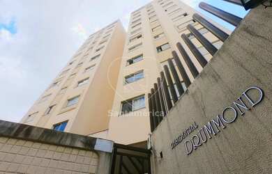 Imagem: O apartamento possui 3 Dormitórios, 1 Banheiro, 1 Vaga na garagem