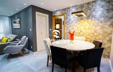 Imagem: O apartamento possui 3 Dormitórios, 3 Banheiros, 3 Vagas na