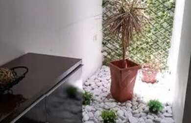 Imagem: A casa possui 3 Dormitórios, 2 Banheiros e 100m² de Área