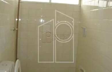 Imagem: A casa possui 5 Dormitórios, 2 Banheiros, 5 Vagas na garagem