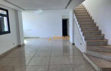 Imagem: O apartamento na cobertura possui 4 Dormitórios, 4 Banheiros