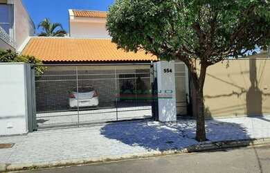 Imagem: O depósito possui 1 Vaga na garagem, 55m² de Área e está