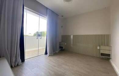 Imagem 13: Casa de condomínio para aluguel e venda possui 270 metros quadrados com 5 quartos