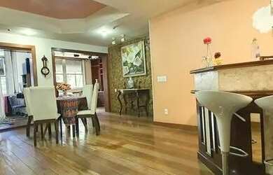 Imagem 2: Apartamento para venda possui 120 metros quadrados com 3 quartos em Flamengo - Rio de Jane