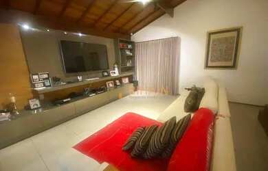 Imagem: A casa em condomínio possui 3 Dormitórios, 4 Banheiros, 4