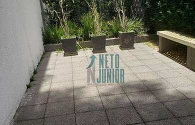 Imagem 8: IMÓVEL Ambientes integrados Andar inteiro Conexão à internet Escada Gesso - Sanca - Teto