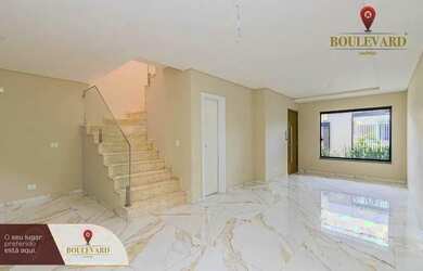 Imagem: A casa em condomínio possui 3 Dormitórios, 3 Banheiros, 2