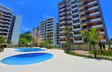 Imagem: O apartamento possui 2 Dormitórios, 2 Banheiros, 1 Vaga na