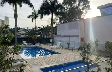 Imagem: Apartamento Térreo 2 dormitórios 1 vaga condomínio com piscina