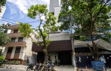 Imagem: O apartamento possui 2 Dormitórios, 3 Banheiros, 2 Vagas na