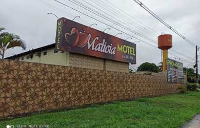 Imagem: O depósito possui 5 Vagas na garagem, 1.960m² de Área e