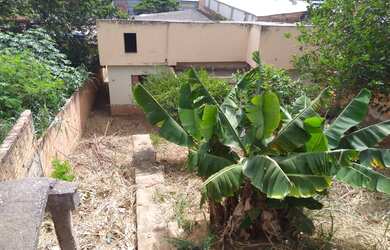 Imagem: A casa possui 4 Dormitórios, 1 Banheiro, 85m² de Área e