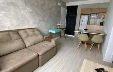 Imagem: O apartamento possui 2 Dormitórios, 1 Banheiro, 1 Vaga na garagem