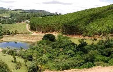 Imagem: O terreno possui 500m² de Área e está localizado em Jardim