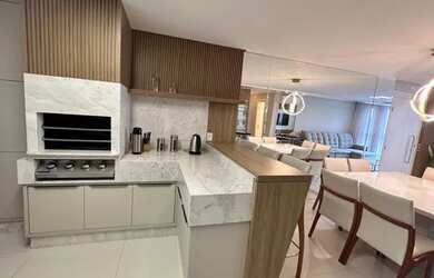 Imagem 4: Locação Anual- apartamento mobiliado com 3 suítes 3 vagas - Balneário Camboriú