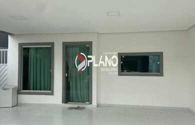 Imagem: A casa em condomínio possui 2 Dormitórios, 1 Banheiro, 2 Vagas