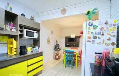 Imagem: A casa possui 2 Dormitórios, 1 Banheiro e 50m² de Área e