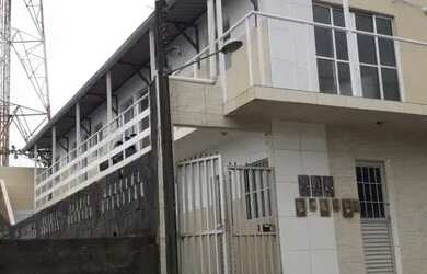 Imagem: A casa possui 1 Dormitório, 1 Banheiro e 50m² de Área e está