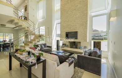 Imagem: Sobrado em condomínio com 309 m² com 3 quartos Canoas Rs