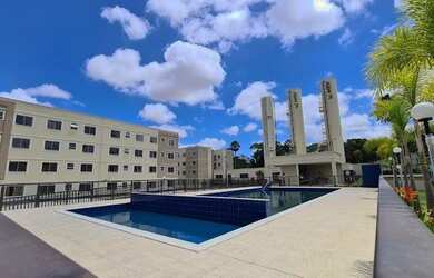 Imagem: O apartamento possui 2 Dormitórios, 1 Banheiro, 1 Vaga na garagem