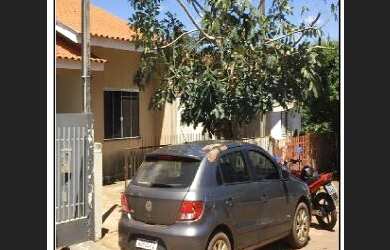 Imagem: A casa possui 2 Dormitórios, 1 Banheiro, 125m² de Área e