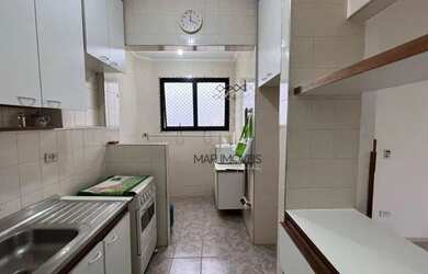 Imagem 6: Apartamento no Guarujá, na praia das Astúrias, 50 metros de área útil, sacada, lazer e 1