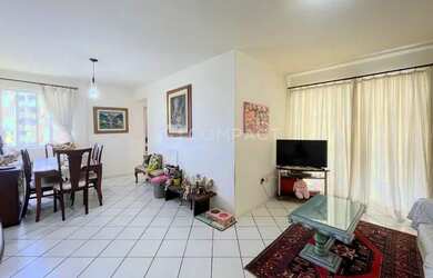 Imagem: O apartamento possui 2 Dormitórios, 2 Banheiros, 1 Vaga na