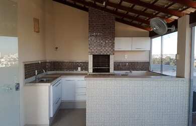 Imagem: O apartamento possui 3 Dormitórios, 2 Banheiros, 2 Vagas na