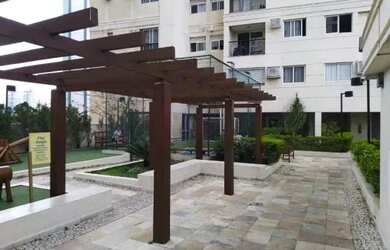 Imagem: O apartamento possui 3 Dormitórios, 1 Banheiro, 1 Vaga na garagem