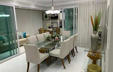 Imagem: O apartamento possui 3 Dormitórios, 5 Banheiros, 4 Vagas na