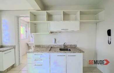 Imagem 6: Apartamento para venda possui 91 m² com 3 quartos em Trindade - Florianópolis...